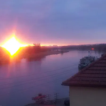 An Der Elbe In Laubegast 드레스덴